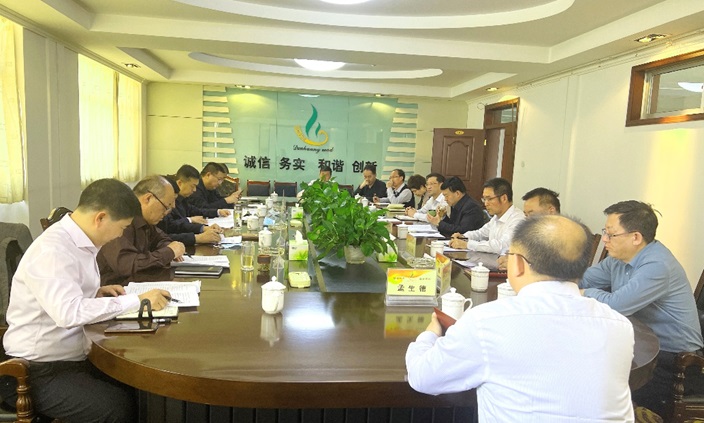 市委常委、副市長張秀林到敦煌種業(yè)調研